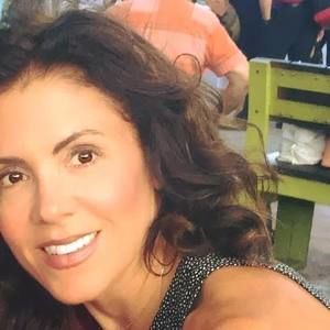 Meet your Posher, Julianna